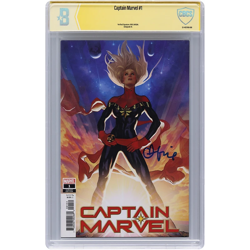 Brie Larson Captain Marvel Autographed #1 Comic Book - Signed in Blue Ink - CBCS AUTO 10