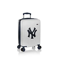 New York Yankees 21" Spinner Carry-on Luggage