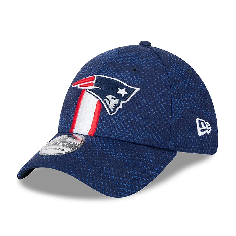 Men's New Era Navy New England Patriots 2024 Sideline 39THIRTY Flex Hat