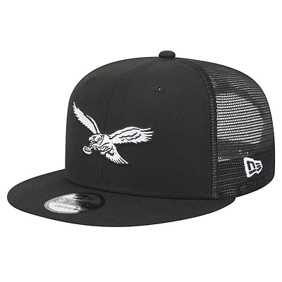 Men's New Era Black Philadelphia Eagles Main Trucker 9FIFTY Snapback Hat
