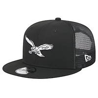 Men's New Era Black Philadelphia Eagles Main Trucker 9FIFTY Snapback Hat