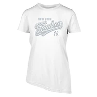 Women's Levelwear  White New York Yankees  Birch Sweep T-Shirt