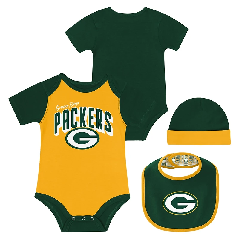 Newborn & Infant Green Bay Packers Dynamic Duo Bodysuit, Bib & Knit Hat Set