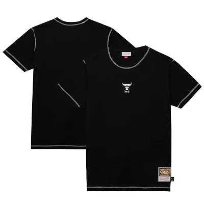 Men's Mitchell & Ness  Black Chicago Bulls Hardwood Classics Contrast 2K Graphic T-Shirt