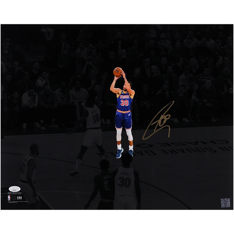 Stephen Curry Golden State Warriors Autographed 16" x 20" Shooting vs. New York Knicks Spotlight Photograph - JSA
