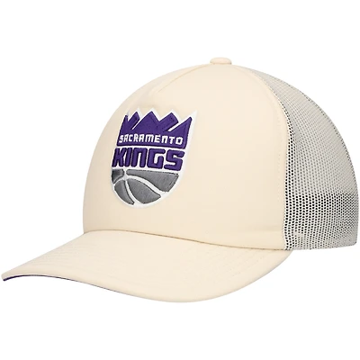 Men's Mitchell & Ness Cream Sacramento Kings Trucker Adjustable Hat