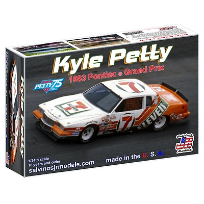 Salvinos JR Models Kyle Petty 1983 7ELEVEN 1:24 Model Pontiac Grand Prix Kit