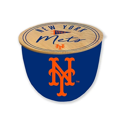 Pegasus New York Mets 16oz. Script Circle Wood Top Ceramic Candle