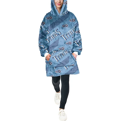 Pegasus Tennessee Titans 60" x 80" Repeat Logo Hoodie Bloncho