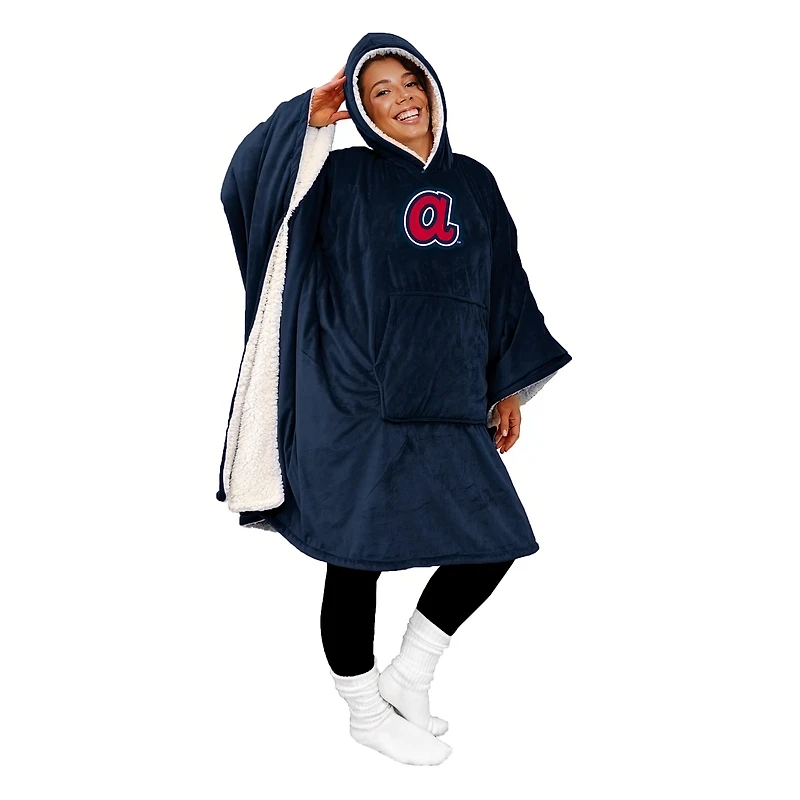 Pegasus Atlanta Braves 60” x 80” Team Color Hoodie Bloncho