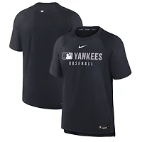 Men's Nike Navy New York Yankees Authentic Collection Pregame Raglan Dri-FIT T-Shirt