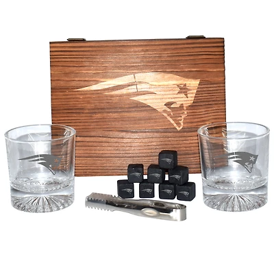 The Memory Company New England Patriots Wood Boxed Drinkware Set