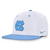 Men's Nike White North Carolina Tar Heels Dugout True Dri-FIT Fitted Hat