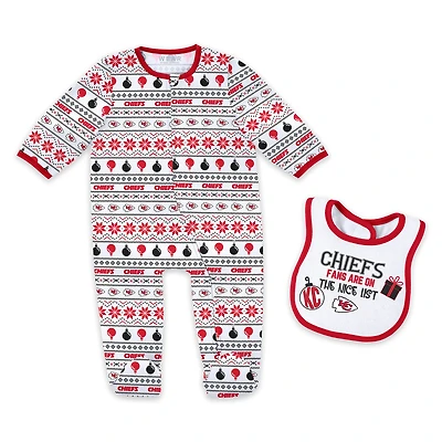 Newborn & Infant WEAR by Erin Andrews Kansas City Chiefs Allover Print Full-Zip Sleeper & Bib Set
