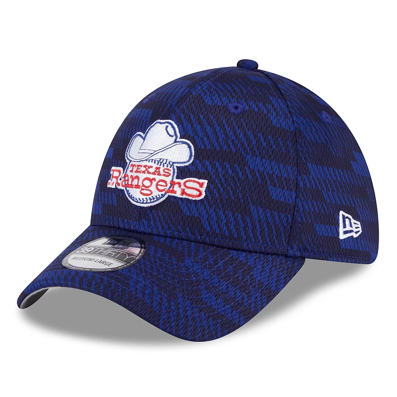 Men's New Era Royal Texas Rangers 2025 MLB Clubhouse 39THIRTY Flex Hat
