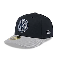 Men's New Era  Gray/Navy New York Yankees 2025 Batting Practice Low Profile 59FIFTY Fitted Hat