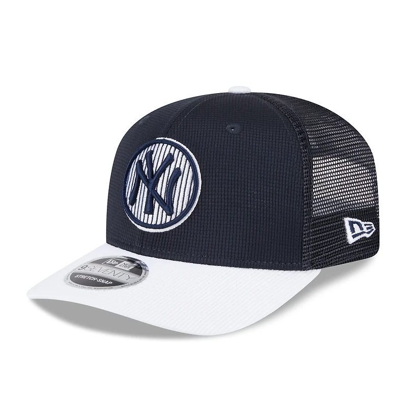 Men's New Era  Navy/White New York Yankees 2025 Batting Practice 9SEVENTY Stretch-Snap Trucker Hat