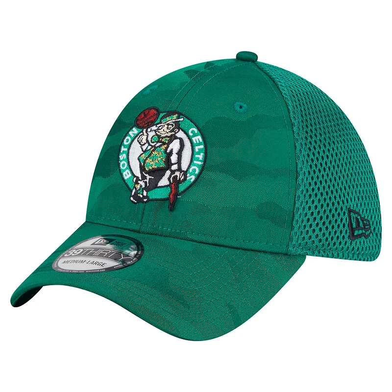 Men's New Era Kelly Green Boston Celtics Subtle Camo 39THIRTY Flex Hat