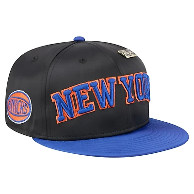Men's New Era Black/Blue New York Knicks Throwback Satin Vintage Pin Two-Tone 59FIFTY Fitted Hat