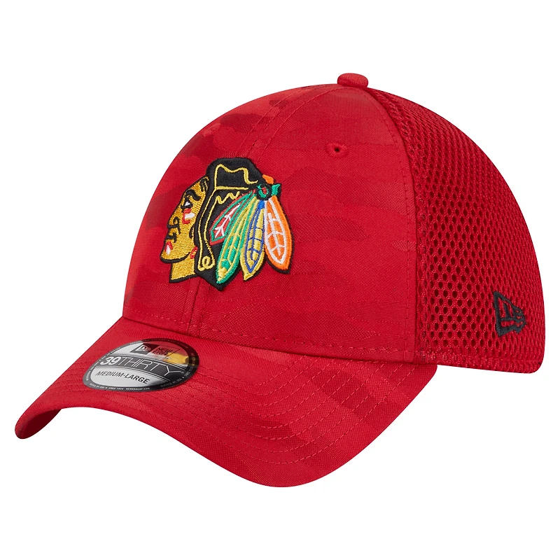Men's New Era  Red Chicago Blackhawks Active Subtle Camo 39THIRTY Flex Hat