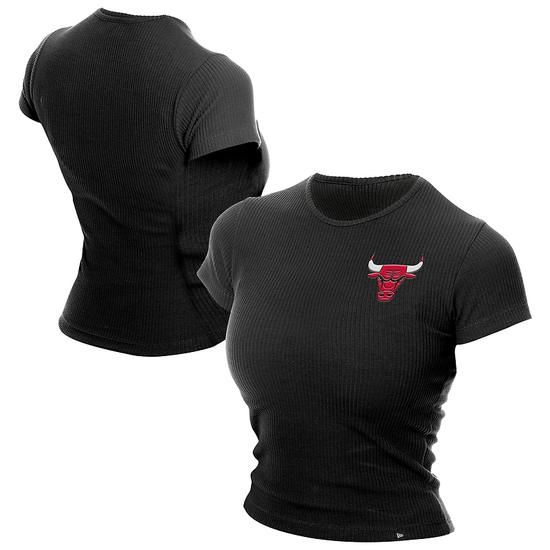 Women's New Era Black Chicago Bulls Leisure Collection Baby Doll Cropped T-Shirt