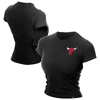 Women's New Era  Black Chicago Bulls Leisure Collection Baby Doll Cropped T-Shirt