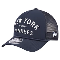 Men's New Era  Navy New York Yankees Minimalist 9FORTY A-Frame Adjustable Hat