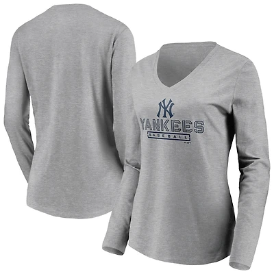 Women's Gray New York Yankees Evanston Stencil Long Sleeve V-Neck T-Shirt