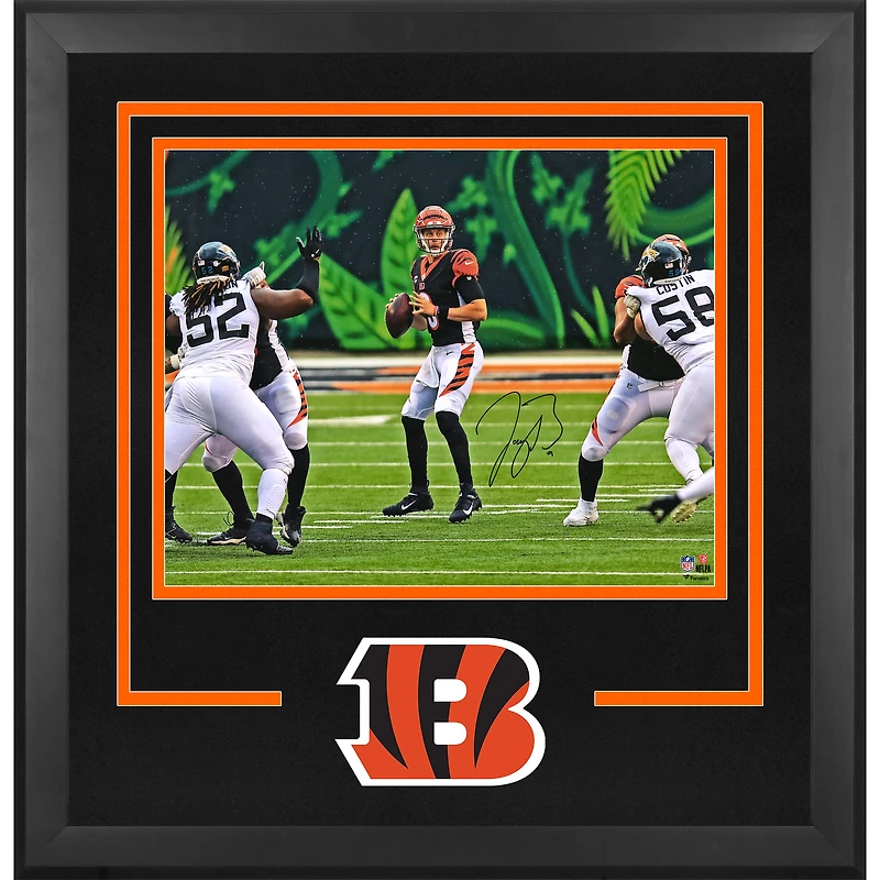 Joe Burrow Cincinnati Bengals Autographed Deluxe Framed 16" x 20" Black Jersey Standing In Pocket Photograph