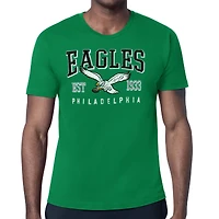 Men's Starter Kelly Green Philadelphia Eagles Distressed Retro Logo T-Shirt
