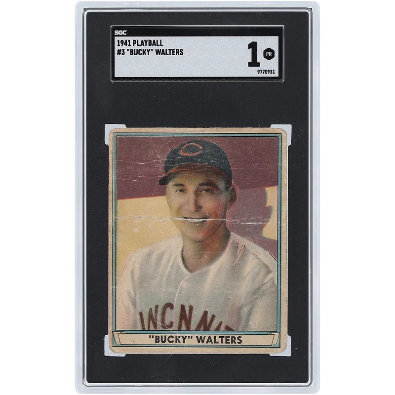 Bucky Walters Cincinnati Reds 1941 Play Ball #3 SGC Authenticated 1 Card