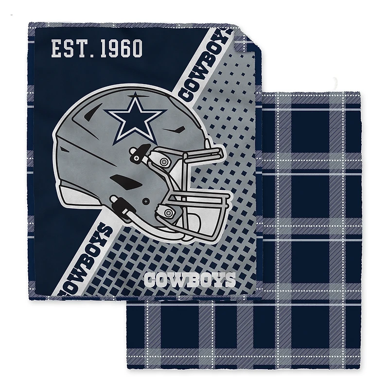 Pegasus  Dallas Cowboys 60" x 80" Gradient Helmet Double-Sided Plaid Sherpa Blanket