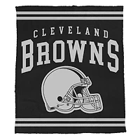 Pegasus  Cleveland Browns 50" x 60" Midnight Logo Cozy Knit Blanket