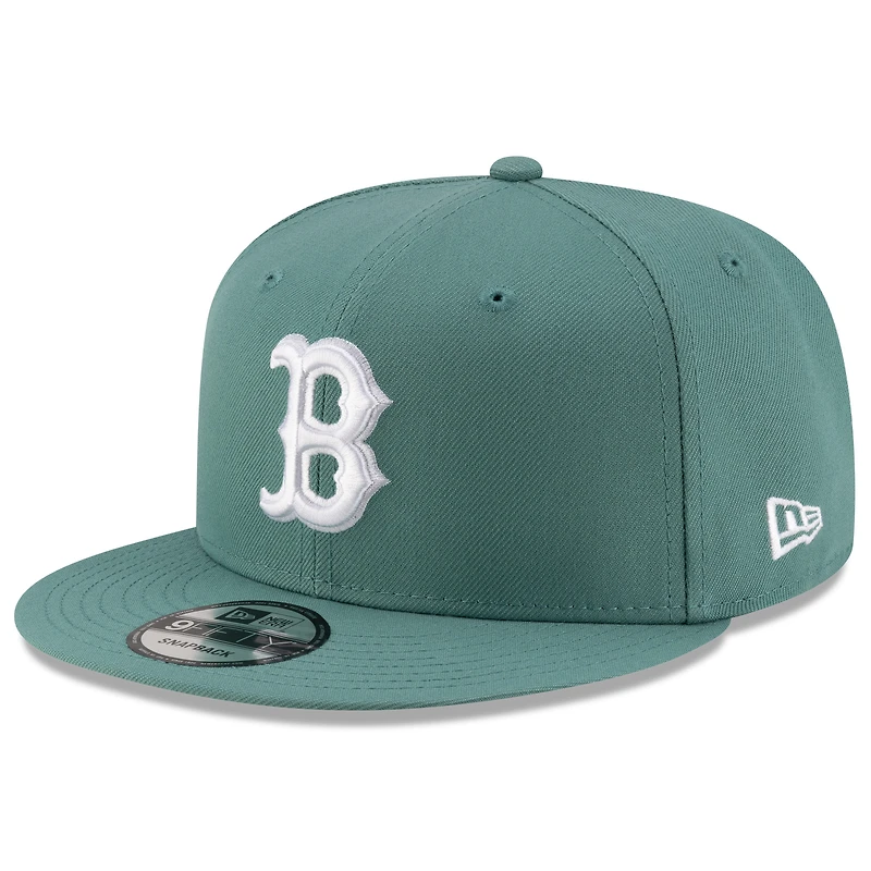 Men's New Era Green Boston Red Sox 2025 City Connect 9FIFTY Snapback Hat