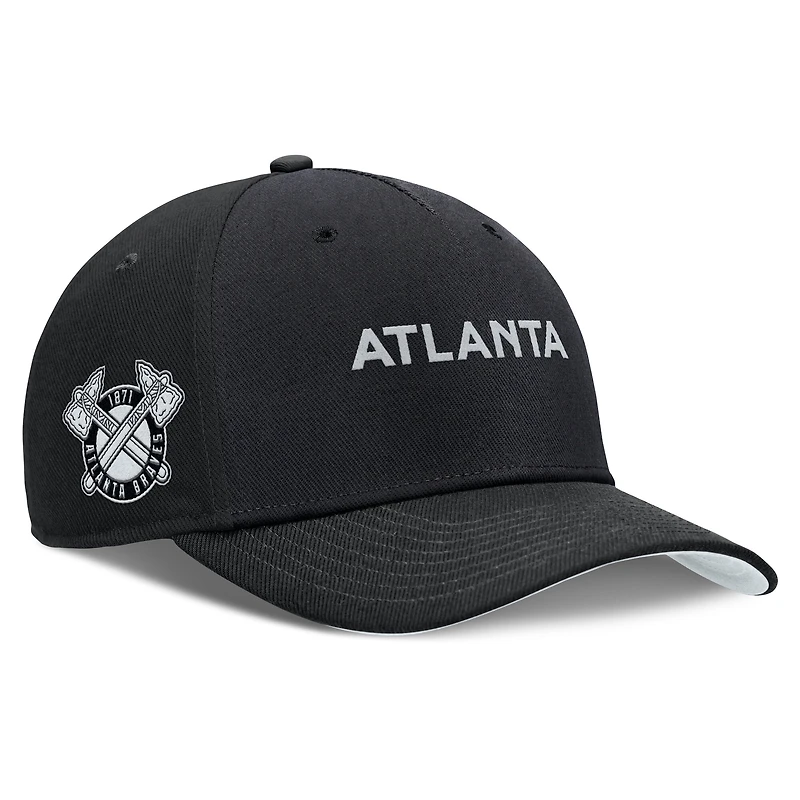 Men's Nike  Black Atlanta Braves Rise Performance Adjustable Hat