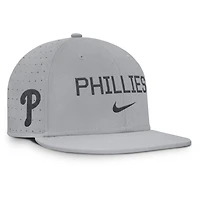 Men's Nike Gray Philadelphia Phillies True Performance Fitted Hat