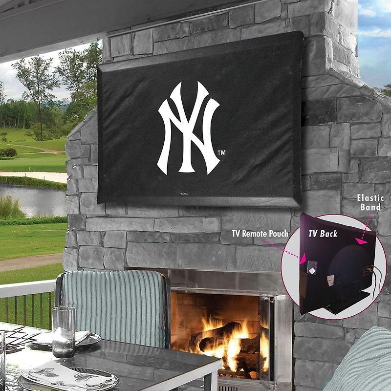 Black New York Yankees 60" x 37" TV Cover