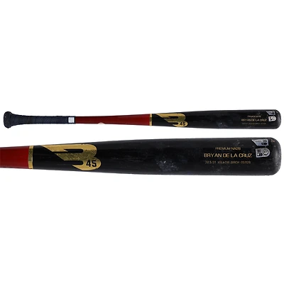 Bryan De La Cruz Pittsburgh Pirates Game-Used Black B45 Broken Bat vs. San Diego Padres on August 12, 2024