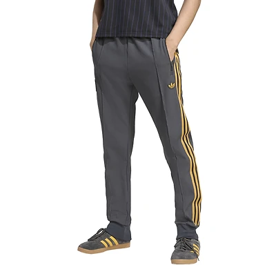 Men's adidas Gray Manchester United Lifestyler Track Pants