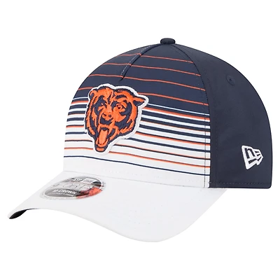 Men's New Era  White/Navy Chicago Bears Adventure Gradient 9FORTY M-Crown A-Frame Adjustable Hat