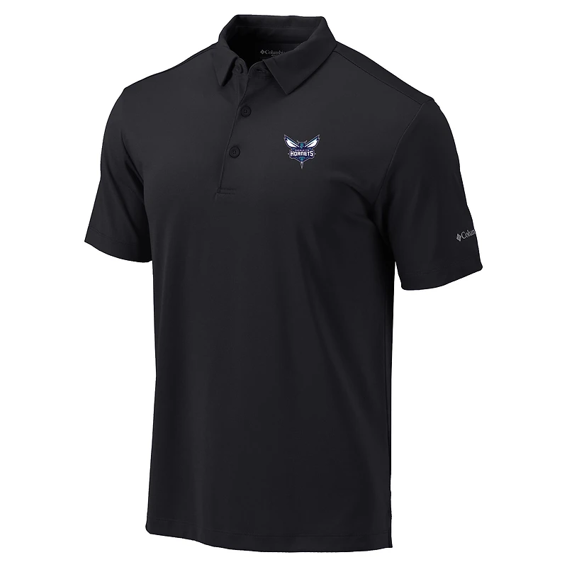 Men's Columbia Black Charlotte Hornets Omni-Wick Drive Polo