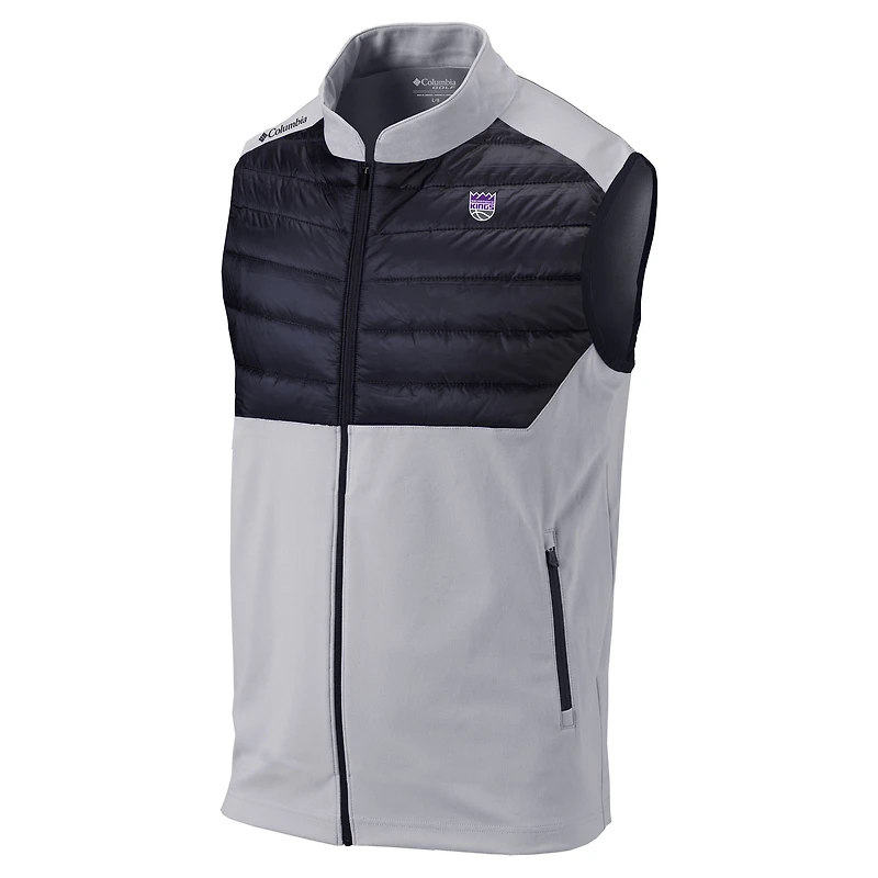 Men's Columbia Gray Sacramento Kings Omni-Wick In The Element Full-Zip Vest