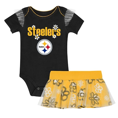 Girls Infant Outerstuff Pittsburgh Steelers My Team Rocks Bodysuit and Skirt Set