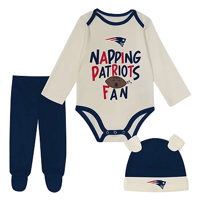 Infant Outerstuff New England Patriots Little Champ Three-Piece Set