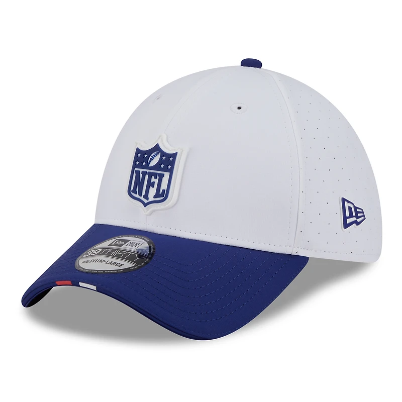 Men's New Era White/Navy 2025 NFL Training Camp 39THIRTY Flex Hat