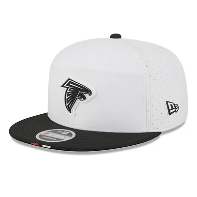 Men's New Era White/Black Atlanta Falcons 2025 NFL Training Camp Split Panel 9FIFTY Snapback Hat