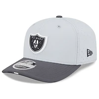 Men's New Era  Gray/Graphite Las Vegas Raiders 2025 NFL Training Camp 9SEVENTY Adjustable Hat