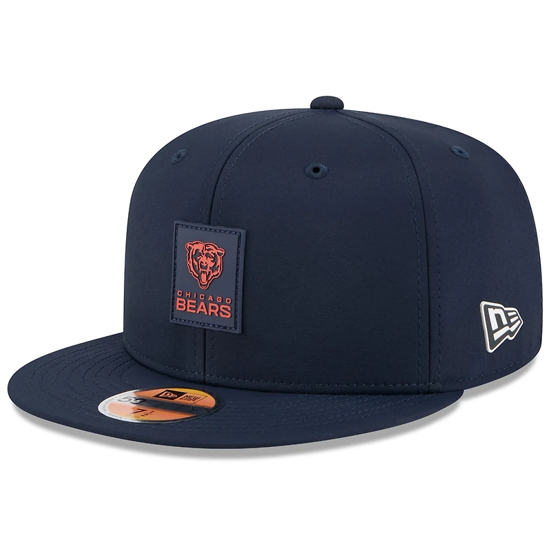 Men's New Era Navy Chicago Bears 2025 Sideline 59FIFTY Fitted Hat
