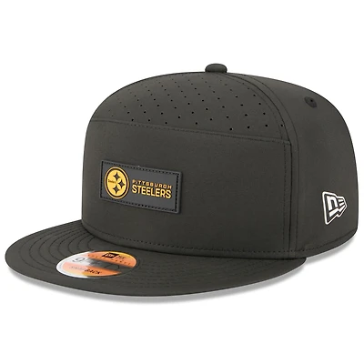 Men's New Era Pittsburgh Steelers 2025 Sideline Split Panel 9FIFTY Snapback Hat