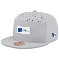 Men's New Era Gray New York Giants 2025 Sideline  Split Panel 9FIFTY Snapback Hat